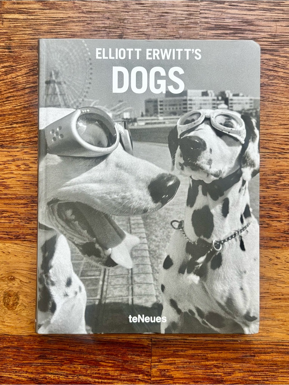 Book - Elliott Erwitt's Dogs